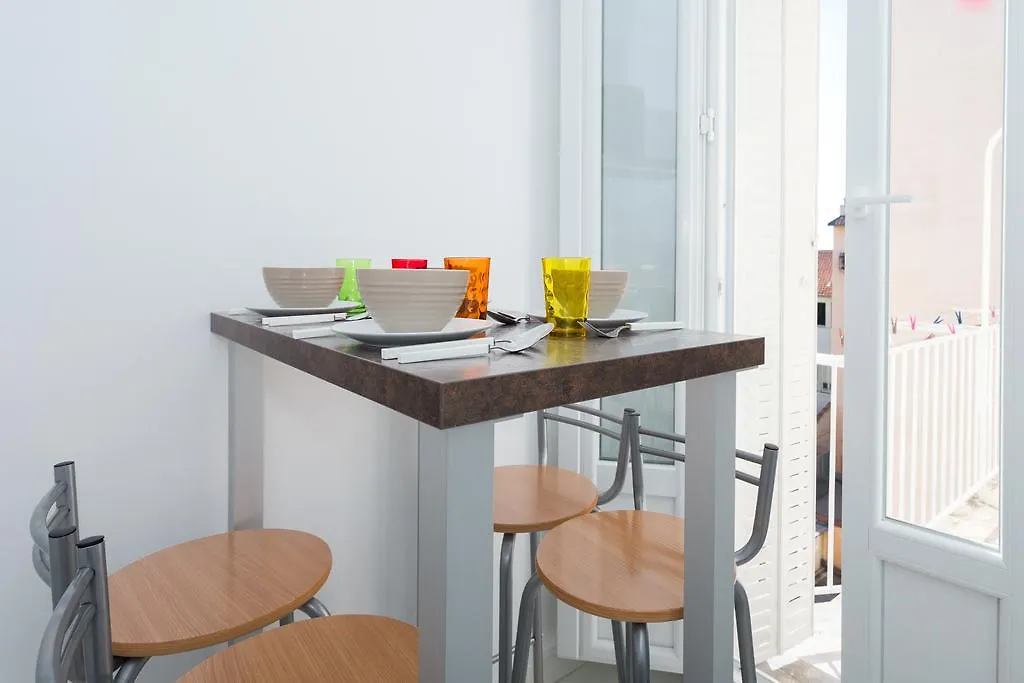 Lascaris - Port De Nice - Cosy Apartment 0*,  France